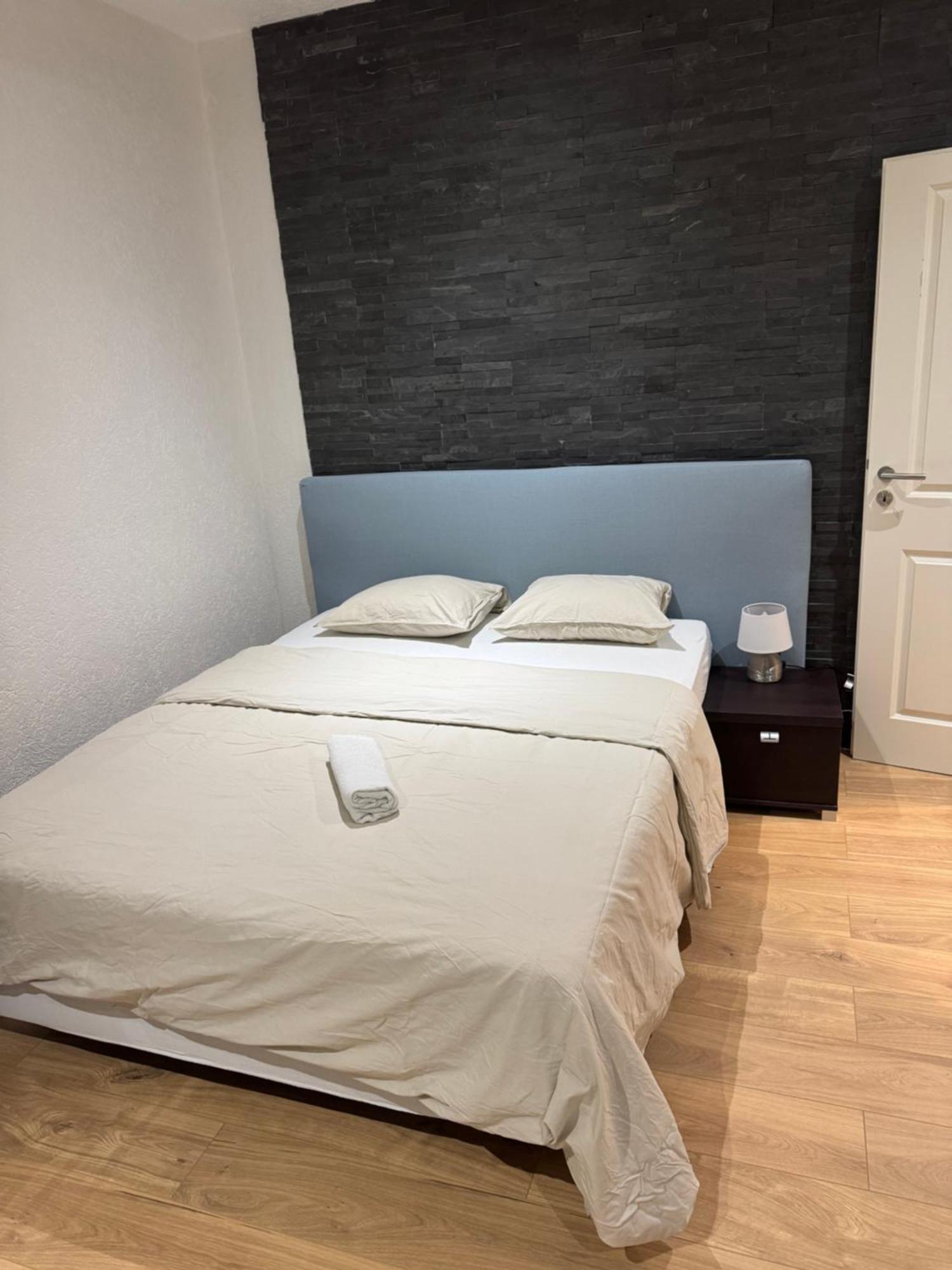 Chaleureux appartement avec entrée indépendante . Wittenheim Exterior foto